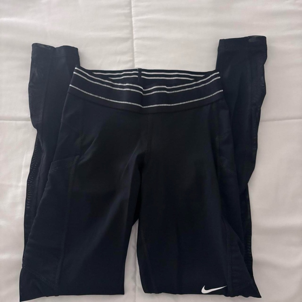 Black Nike Leggings